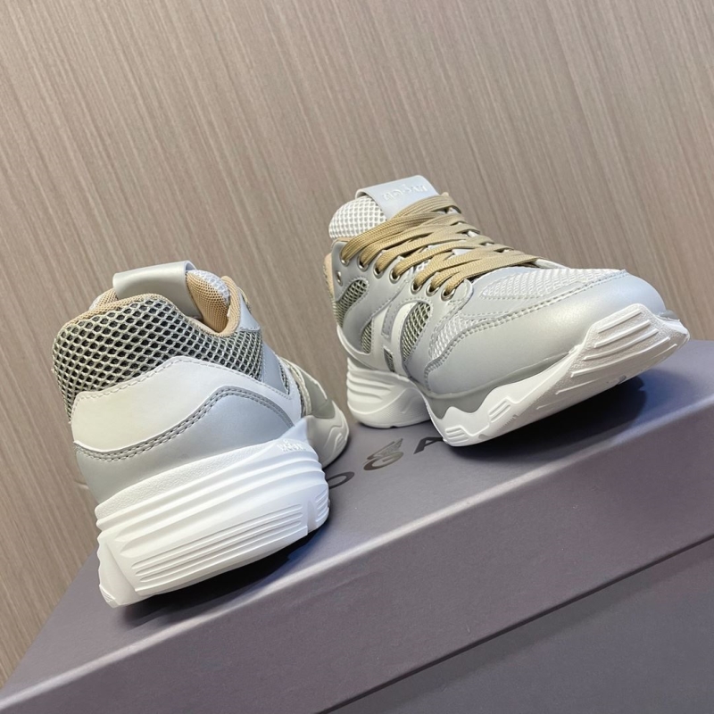 Hogan Sneakers